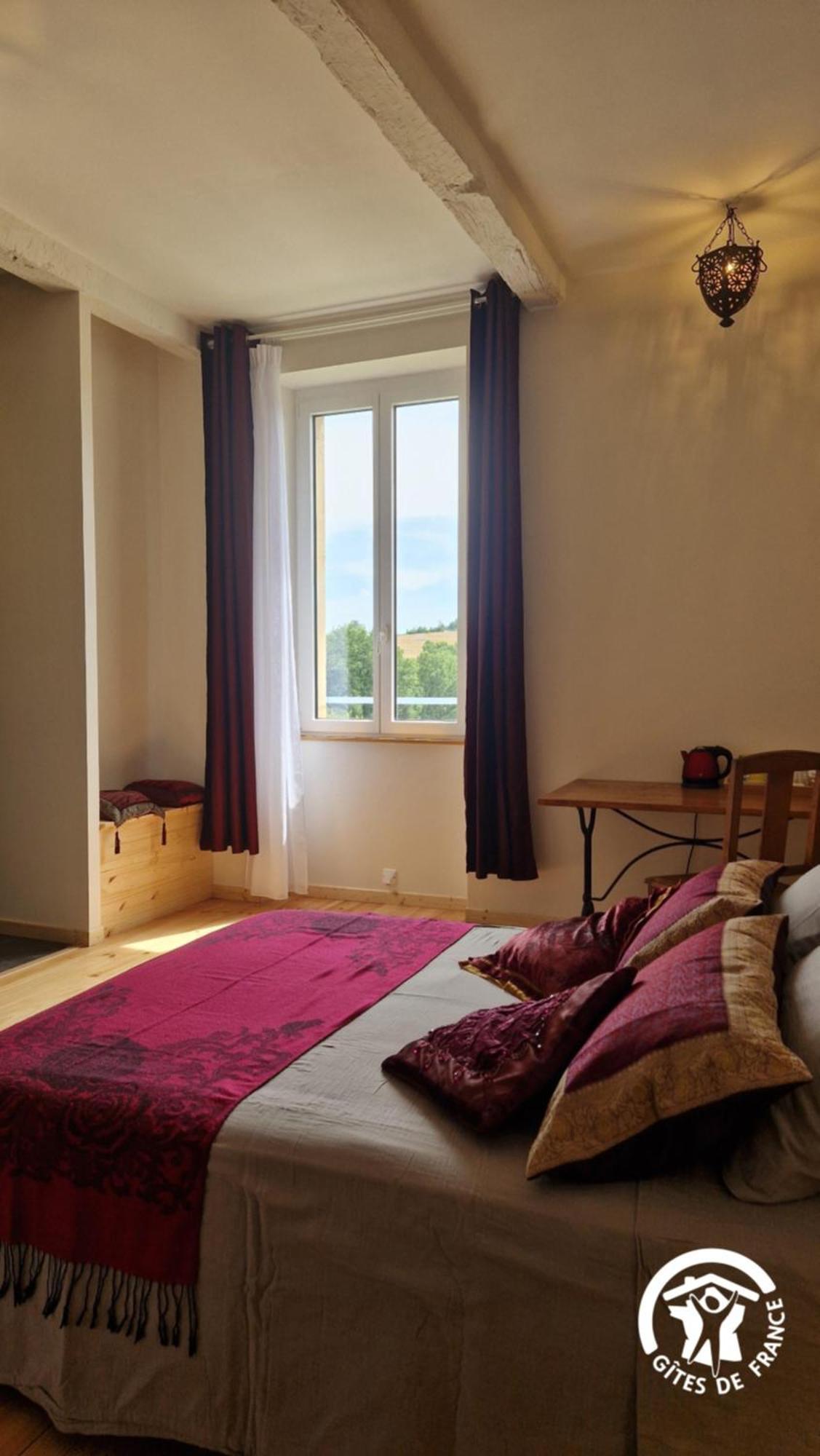 Aux Roses De Cedres Chambre Savane Salvagnac Eksteriør bilde