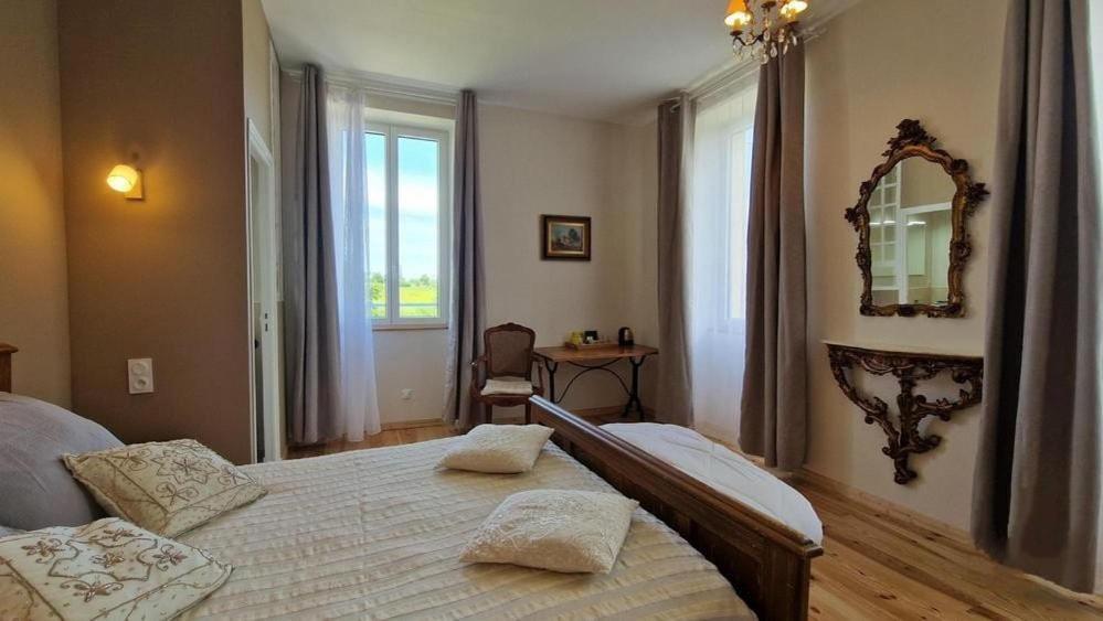 Aux Roses De Cedres Chambre Savane Salvagnac Eksteriør bilde